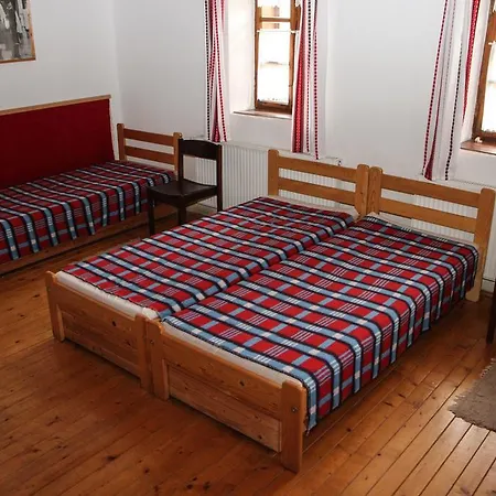 Nyaraló A Cigándi Bíró Háza *